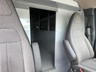 2026 Chevrolet Express Cutaway 3500 1WT