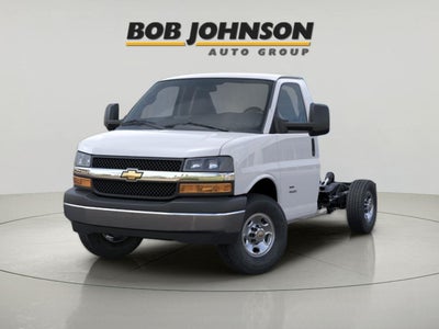 2026 Chevrolet Express Cutaway 3500 1WT