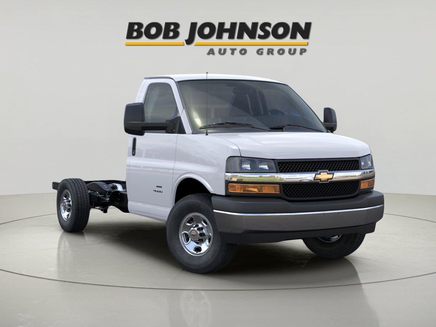 2026 Chevrolet Express Cutaway 3500 1WT
