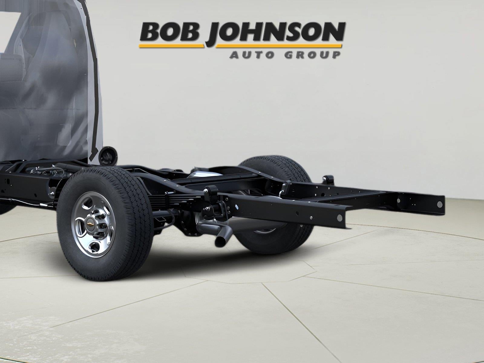 2026 Chevrolet Express Cutaway 3500 1WT