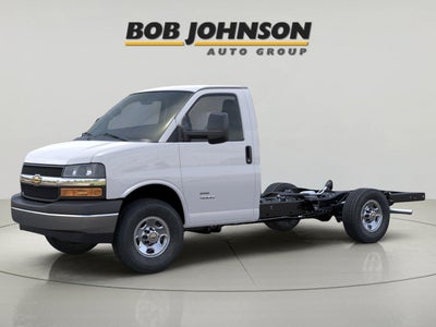 2026 Chevrolet Express Cutaway 3500 1WT