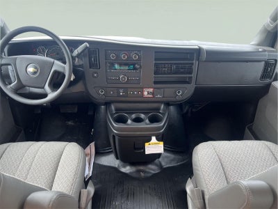 2026 Chevrolet Express Cutaway 3500 1WT