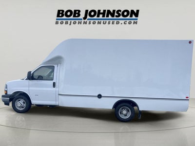 2026 Chevrolet Express Cutaway 3500 1WT