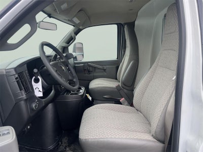 2026 Chevrolet Express Cutaway 3500 1WT