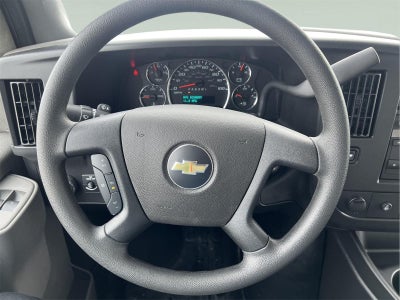 2026 Chevrolet Express Cutaway 3500 1WT