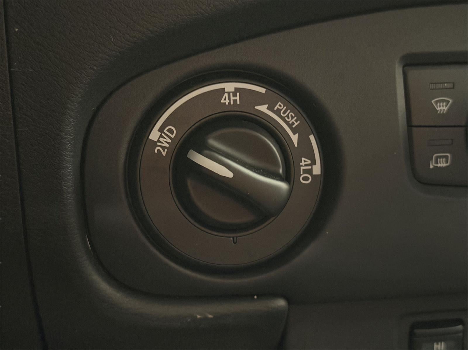 2024 Nissan Frontier Crew Cab SV 4x4