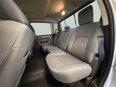 2017 RAM 2500 SLT Crew Cab 4x4 6'4" Box