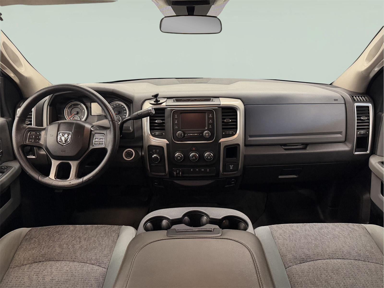 2017 RAM 2500 SLT Crew Cab 4x4 6'4" Box