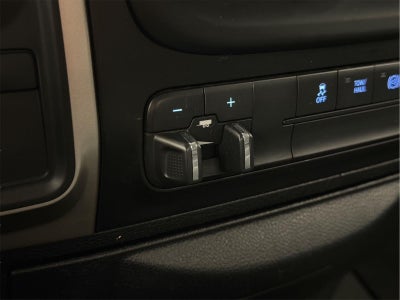 2017 RAM 2500 SLT Crew Cab 4x4 6'4" Box