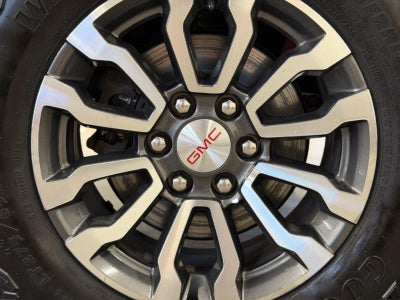 2022 GMC Sierra 1500 Limited AT4
