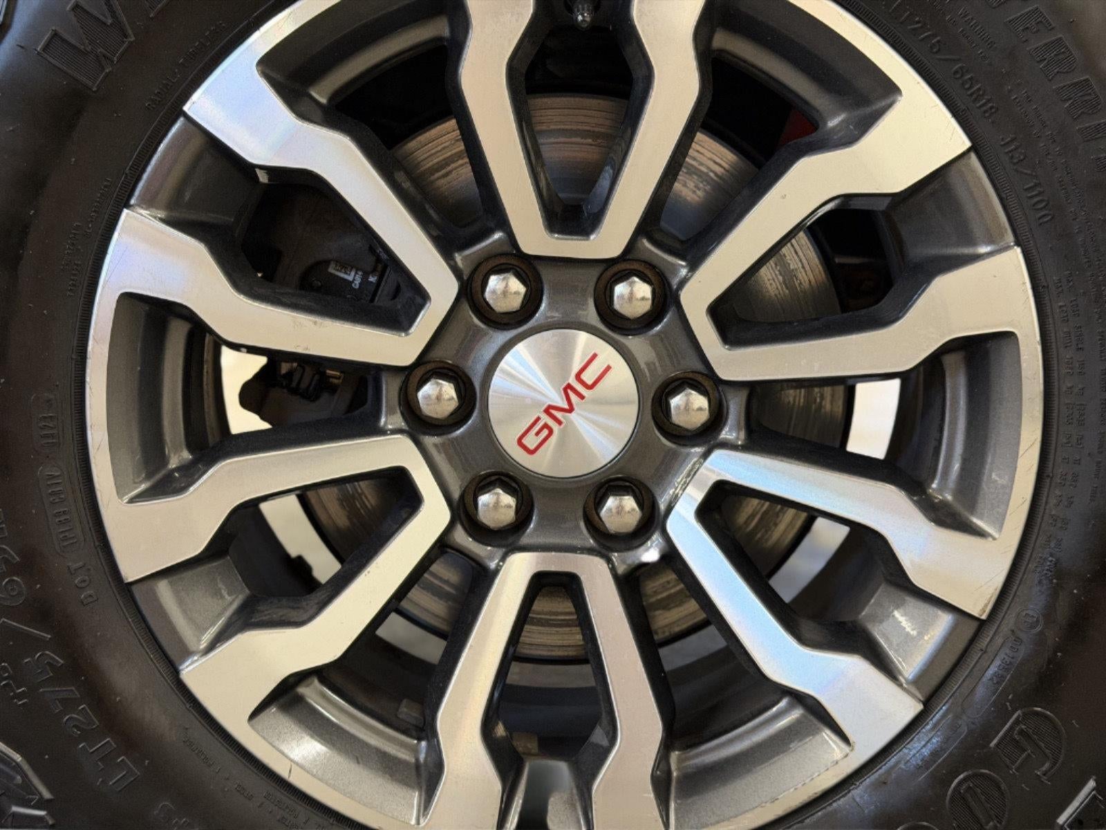 2022 GMC Sierra 1500 Limited AT4