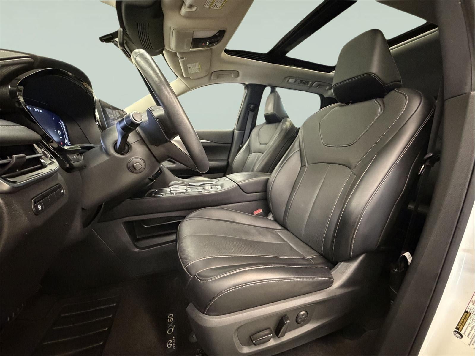 2023 INFINITI QX60 LUXE