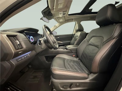 2024 Nissan Pathfinder Platinum 4WD