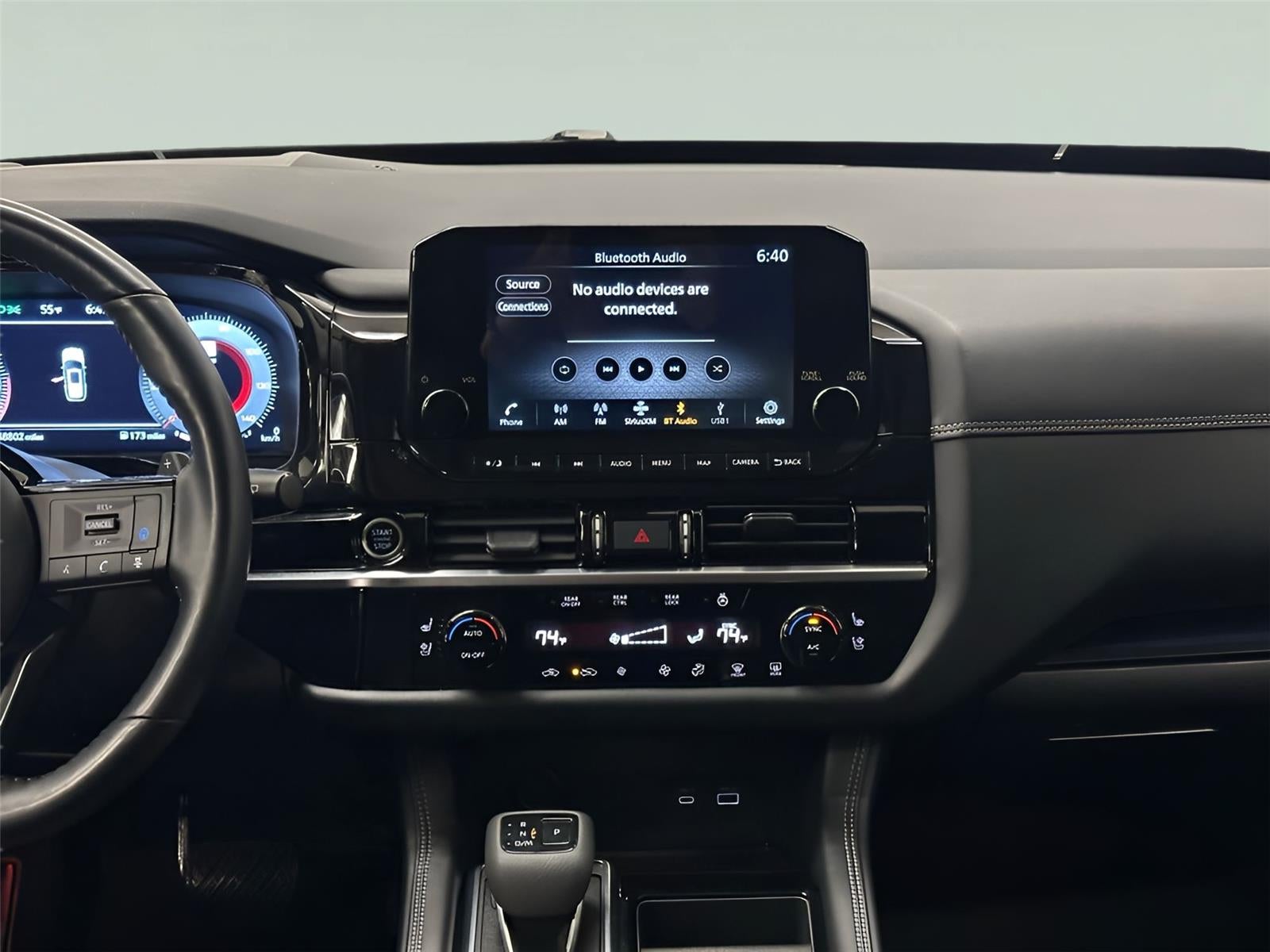 2024 Nissan Pathfinder Platinum 4WD