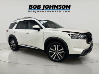2024 Nissan Pathfinder Platinum 4WD