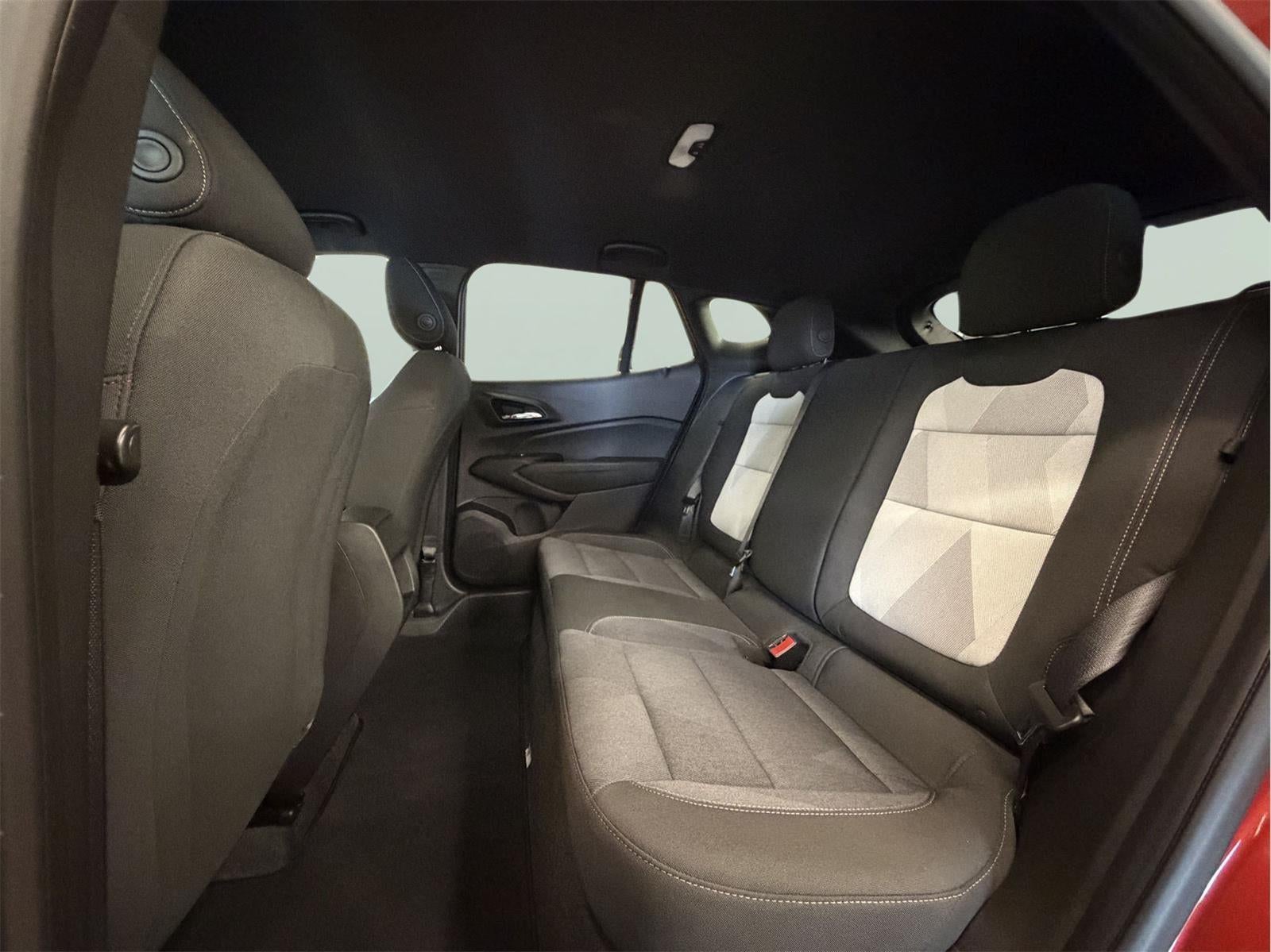 2024 Chevrolet Trax RS - Photo 28