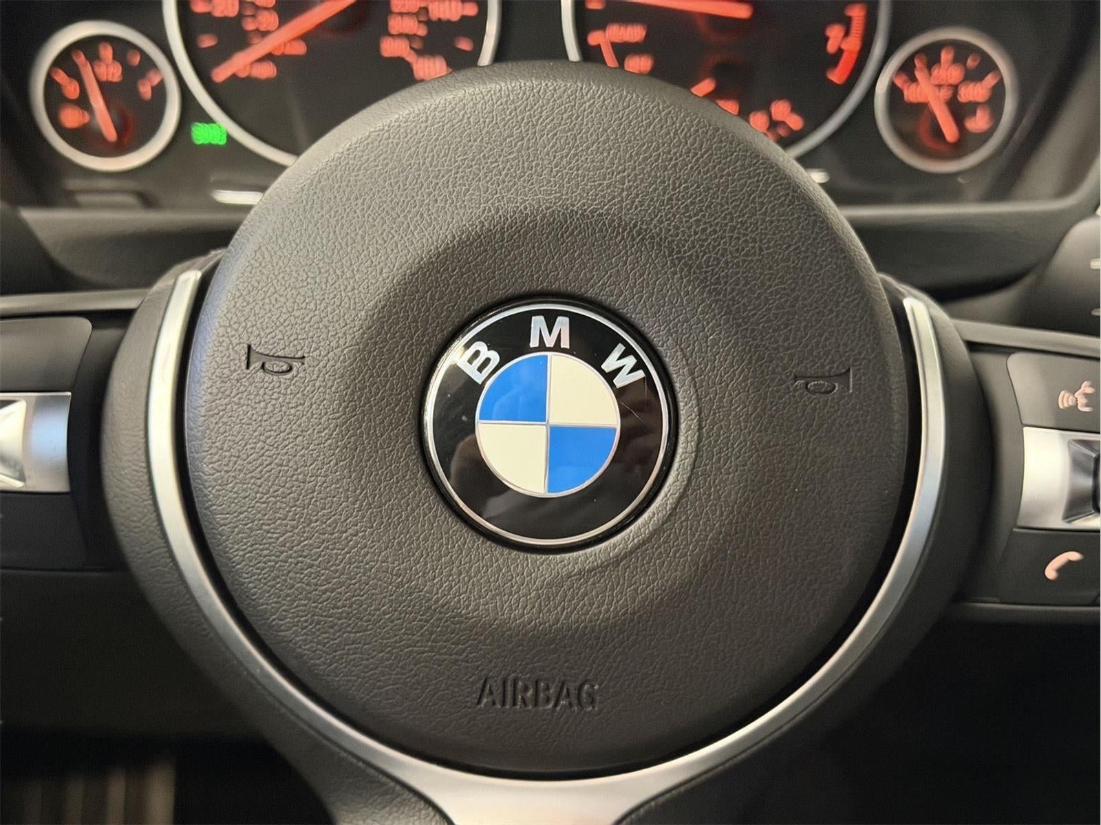 2015 BMW 3 Series 320i xDrive