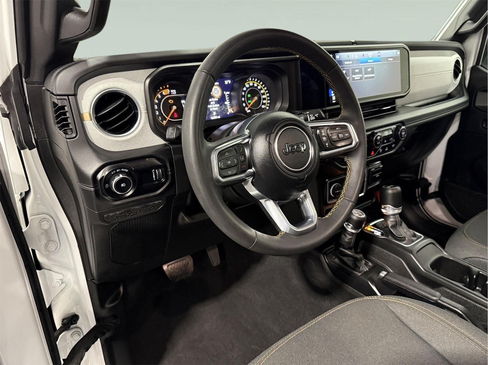 2024 Jeep Wrangler 4-Door Sahara