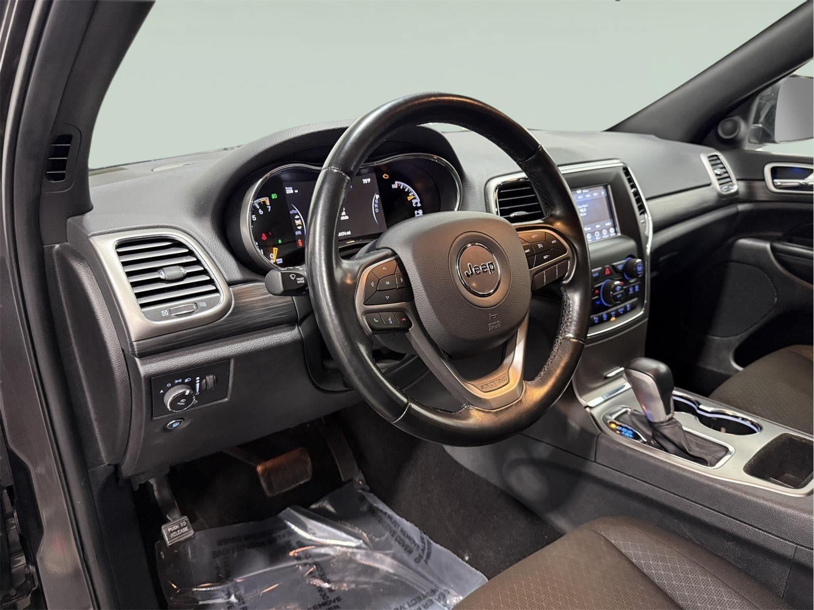 2020 Jeep Grand Cherokee Laredo E 4x4