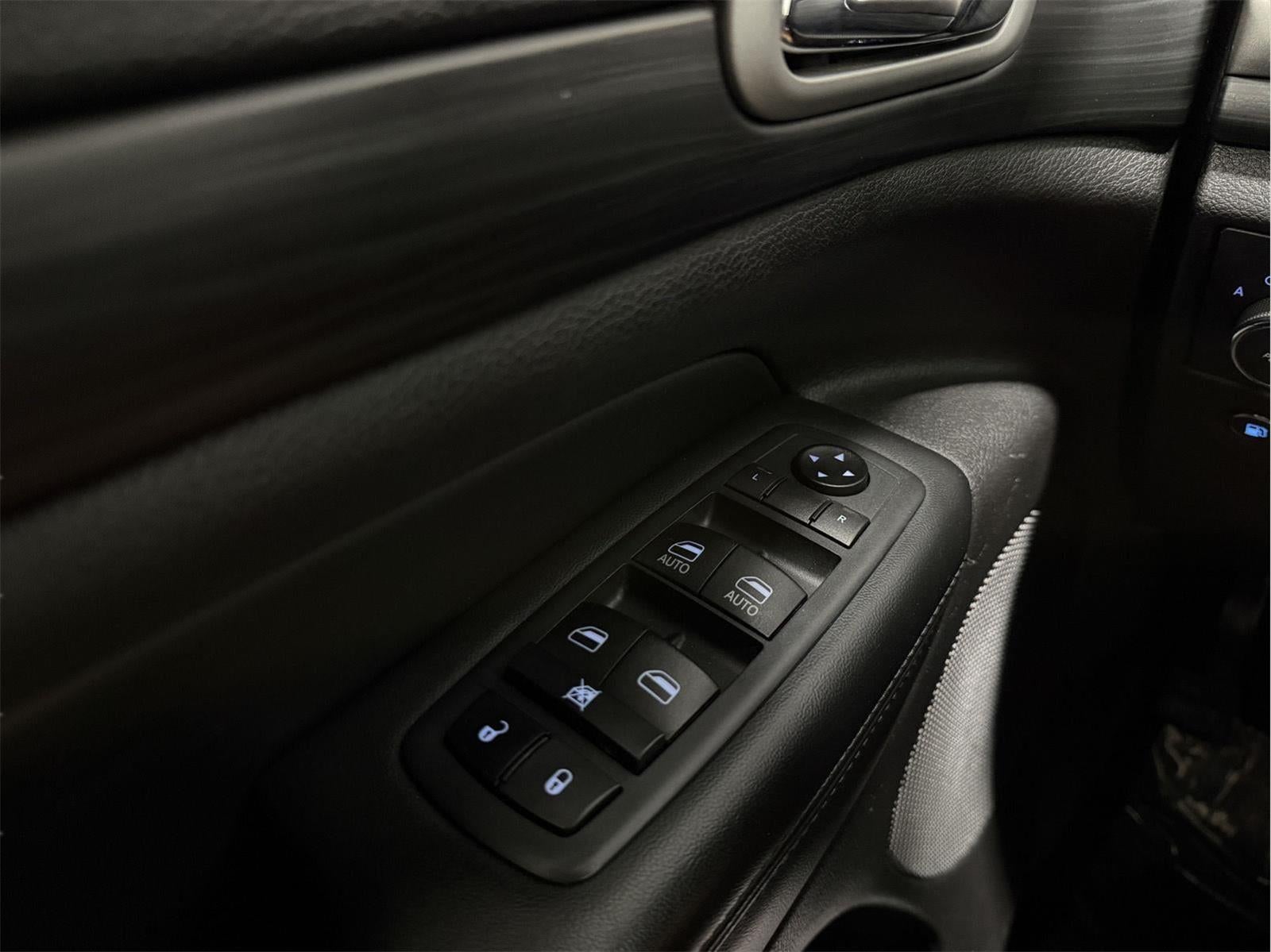 2020 Jeep Grand Cherokee Laredo E 4x4