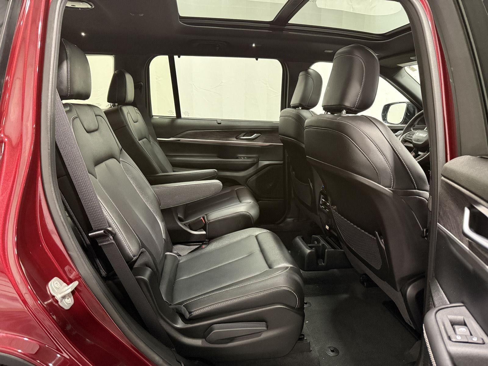 2025 Jeep Grand Cherokee L Limited 4x4