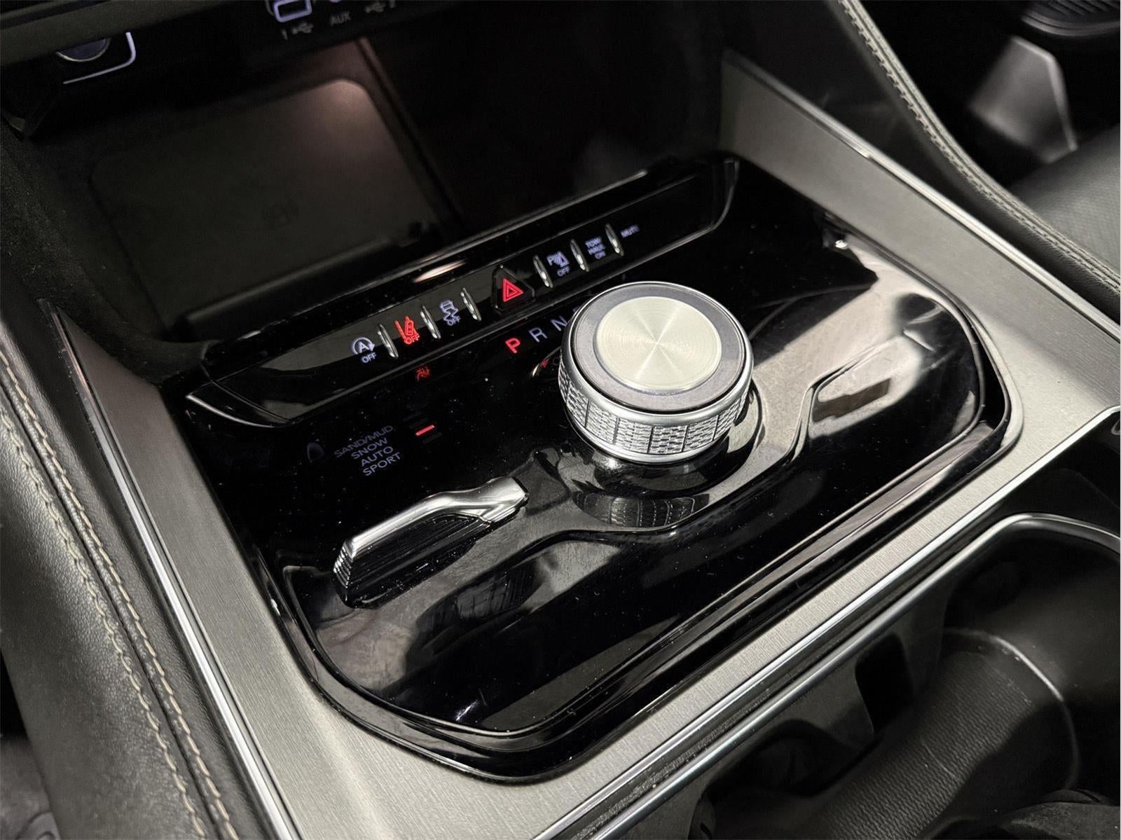 2024 Jeep Wagoneer Series II Carbide