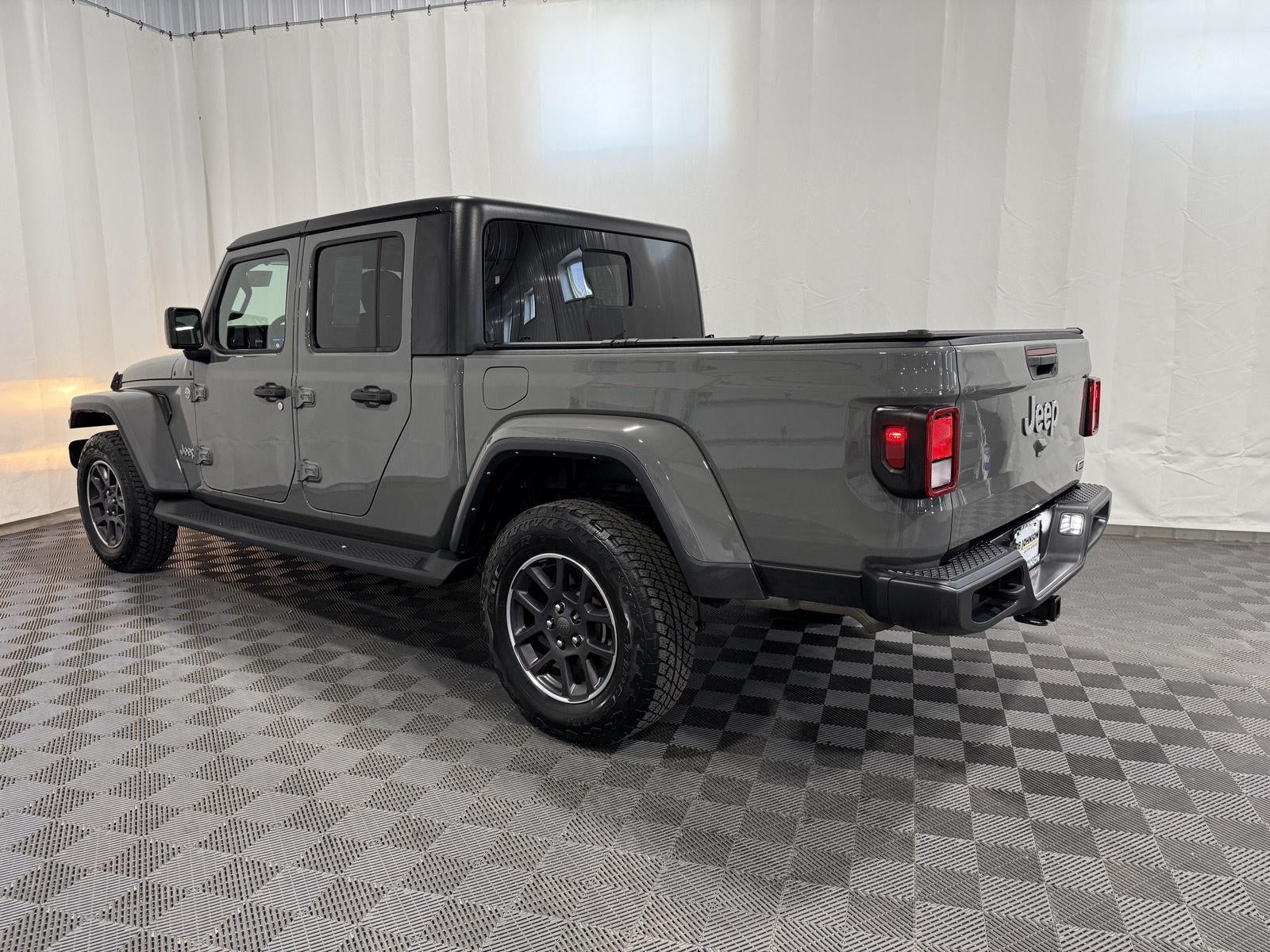 2023 Jeep Gladiator Overland 4x4