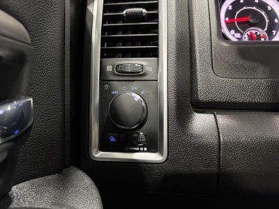 2021 RAM 1500 Classic Warlock Quad Cab 4x4 6'4' Box