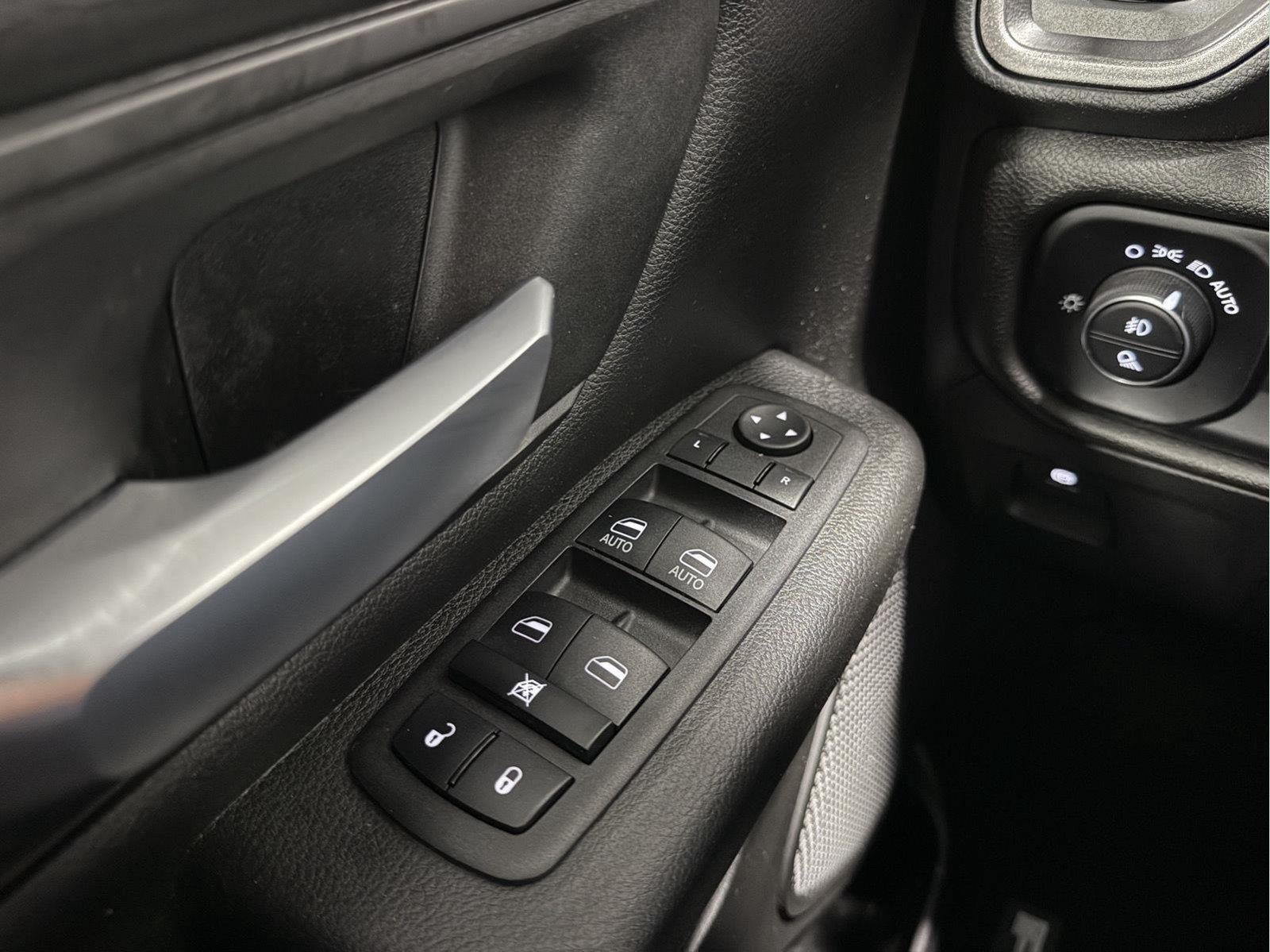 2023 RAM 1500 Tradesman Quad Cab 4x4 6'4' Box