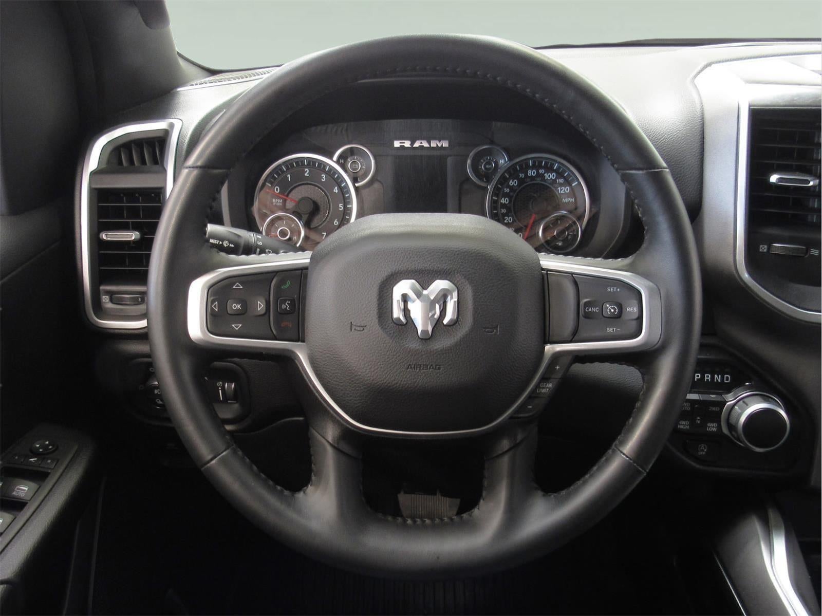 2023 RAM 1500 Big Horn Crew Cab 4x4 5'7' Box