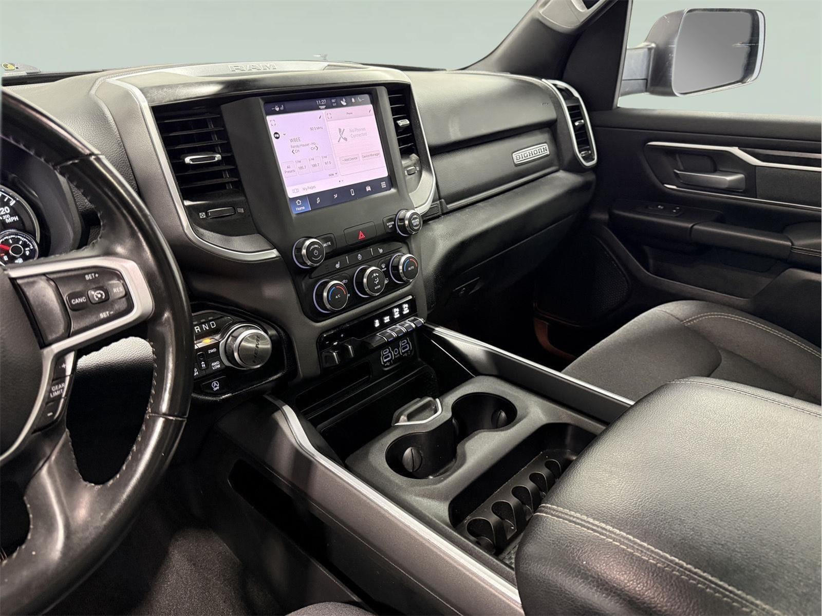 2022 RAM 1500 Big Horn Crew Cab 4x4 5'7' Box