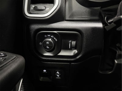 2022 RAM 1500 Big Horn Crew Cab 4x4 5'7' Box