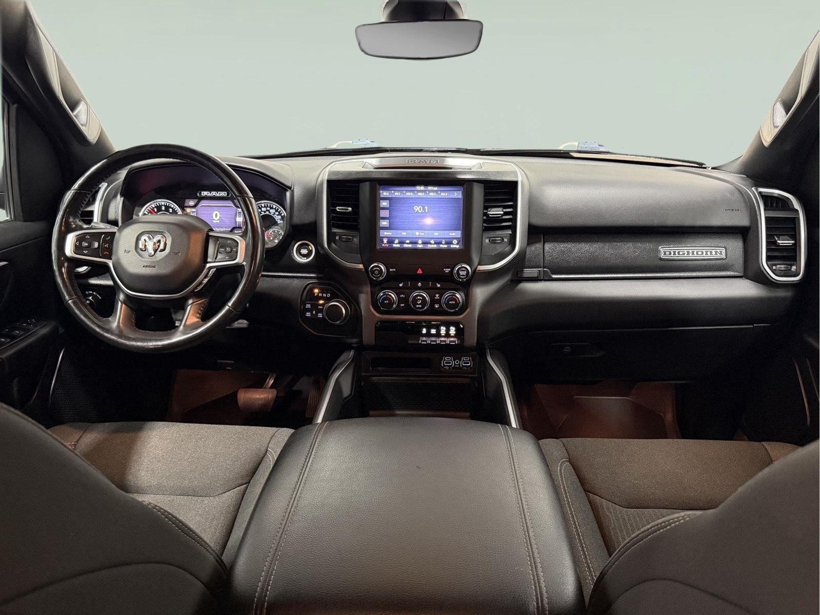 2020 RAM 1500 Big Horn Crew Cab 4x4 5'7' Box