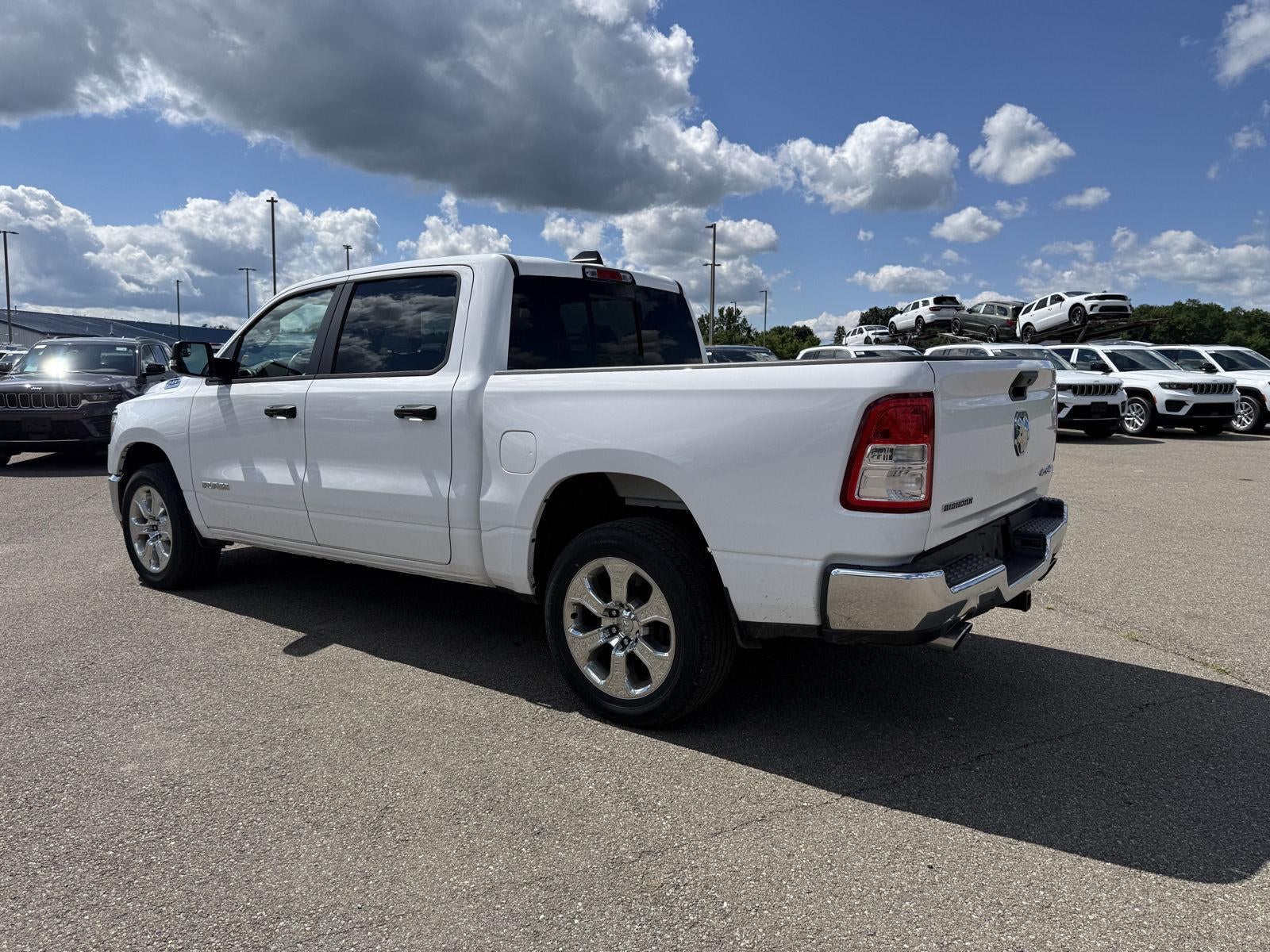 2023 RAM 1500 Big Horn Crew Cab 4x4 5'7' Box