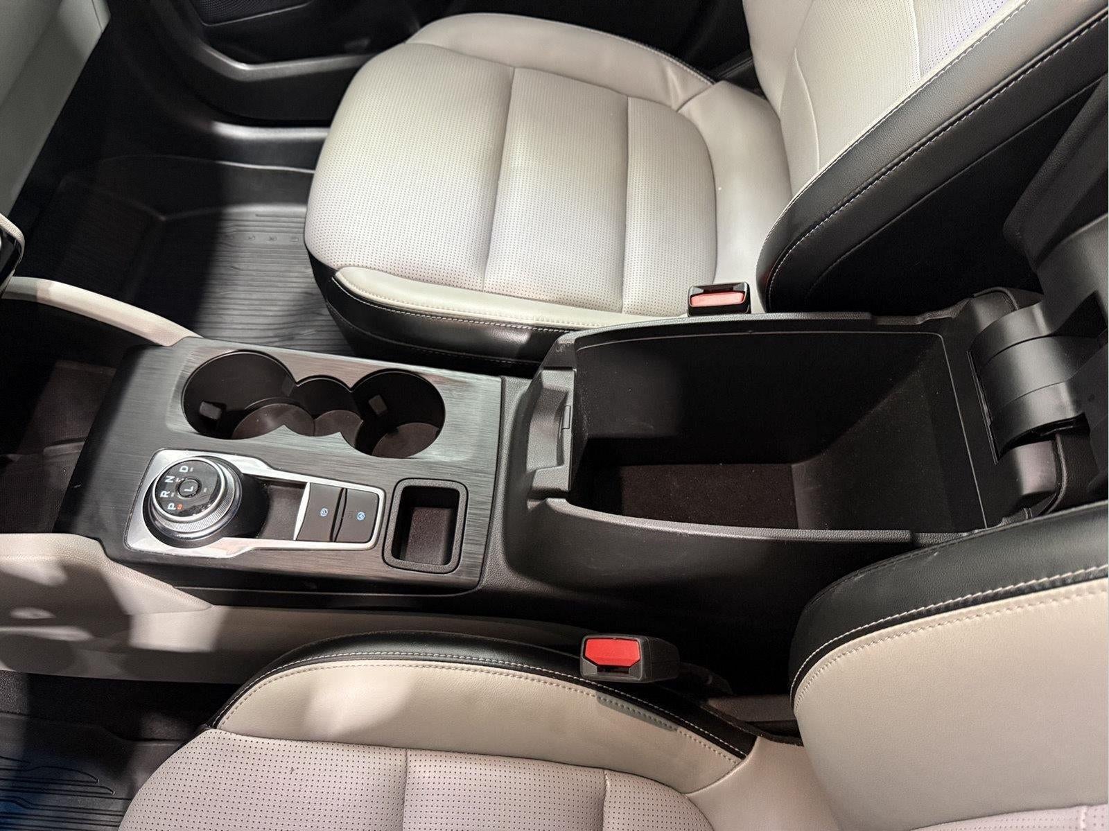 2023 Ford Escape Platinum