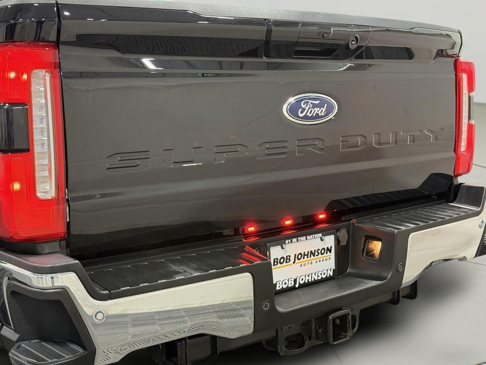 2023 Ford Super Duty F-450 DRW LARIAT