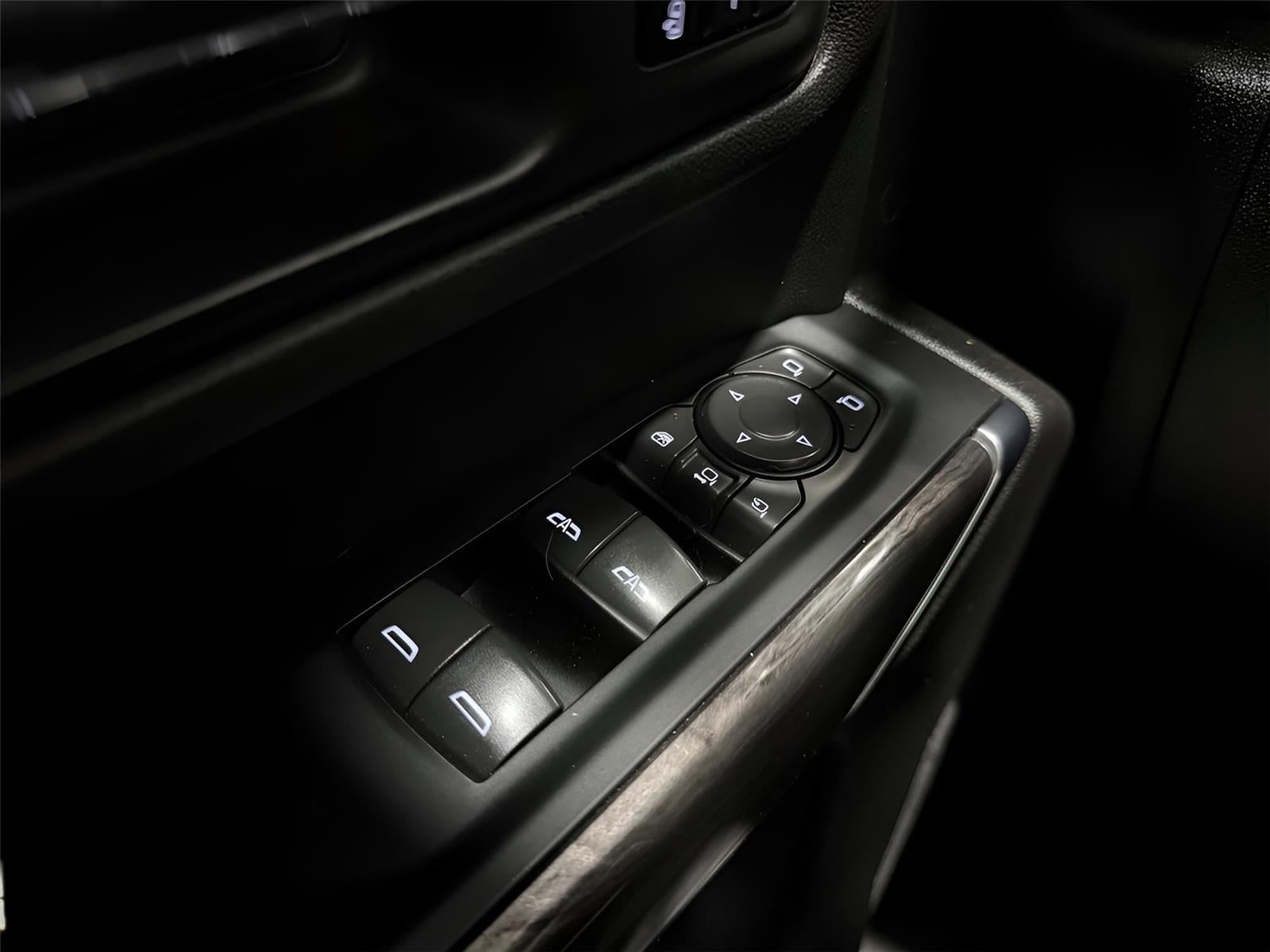 2023 Chevrolet Silverado 3500HD 4WD Crew Cab Long Bed LTZ