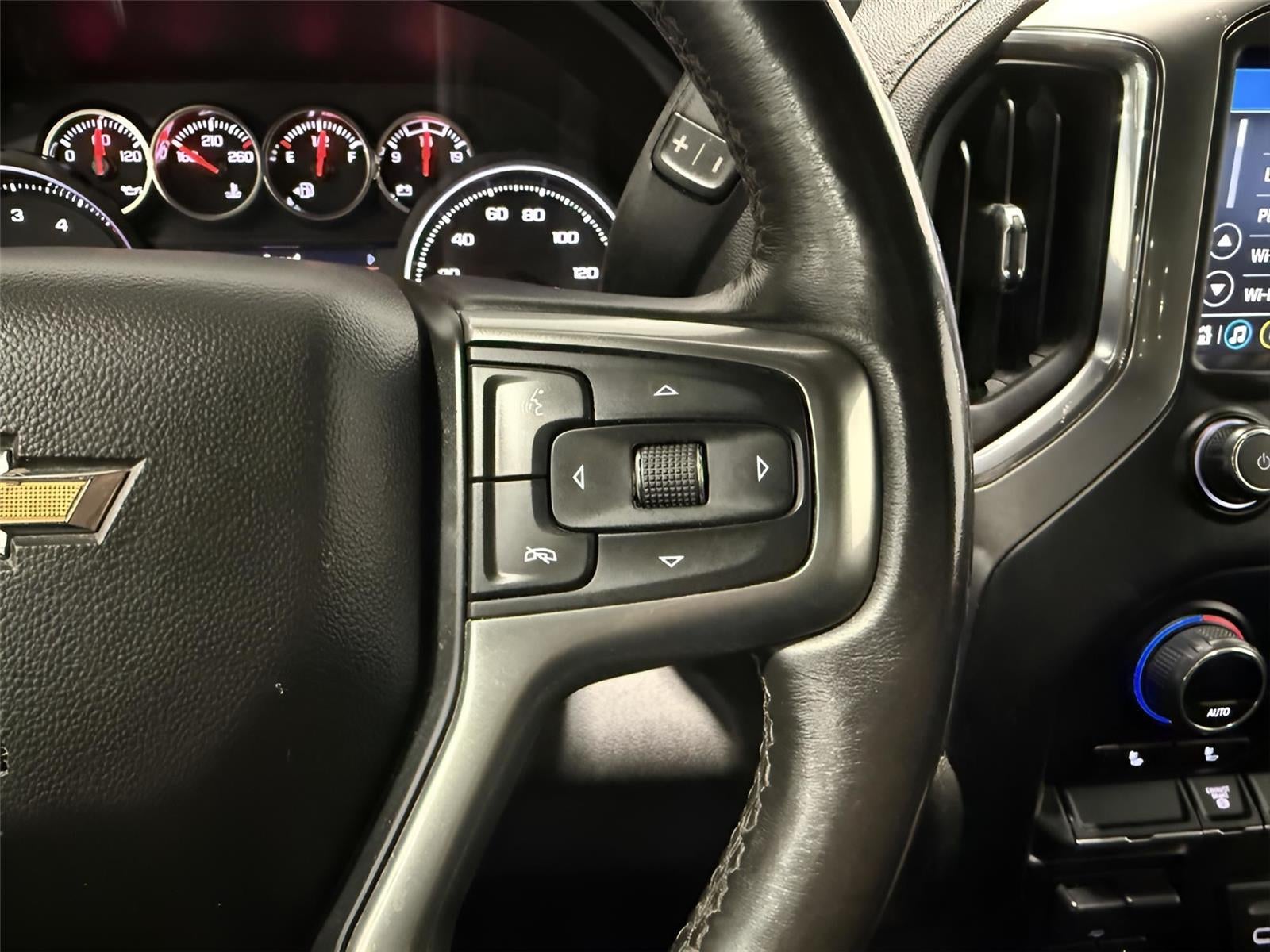 2023 Chevrolet Silverado 3500HD 4WD Crew Cab Long Bed LTZ