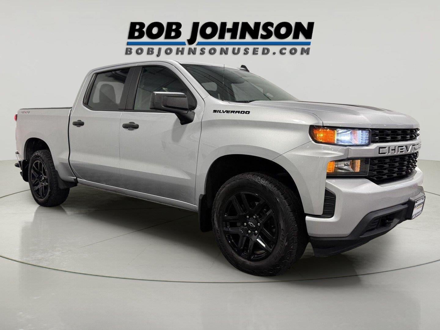 2020 Chevrolet Silverado 1500 4WD Crew Cab Short Bed Custom