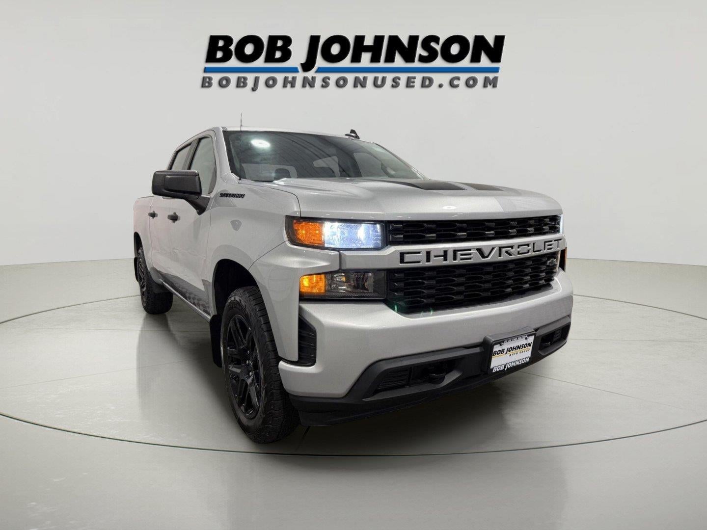 2020 Chevrolet Silverado 1500 4WD Crew Cab Short Bed Custom