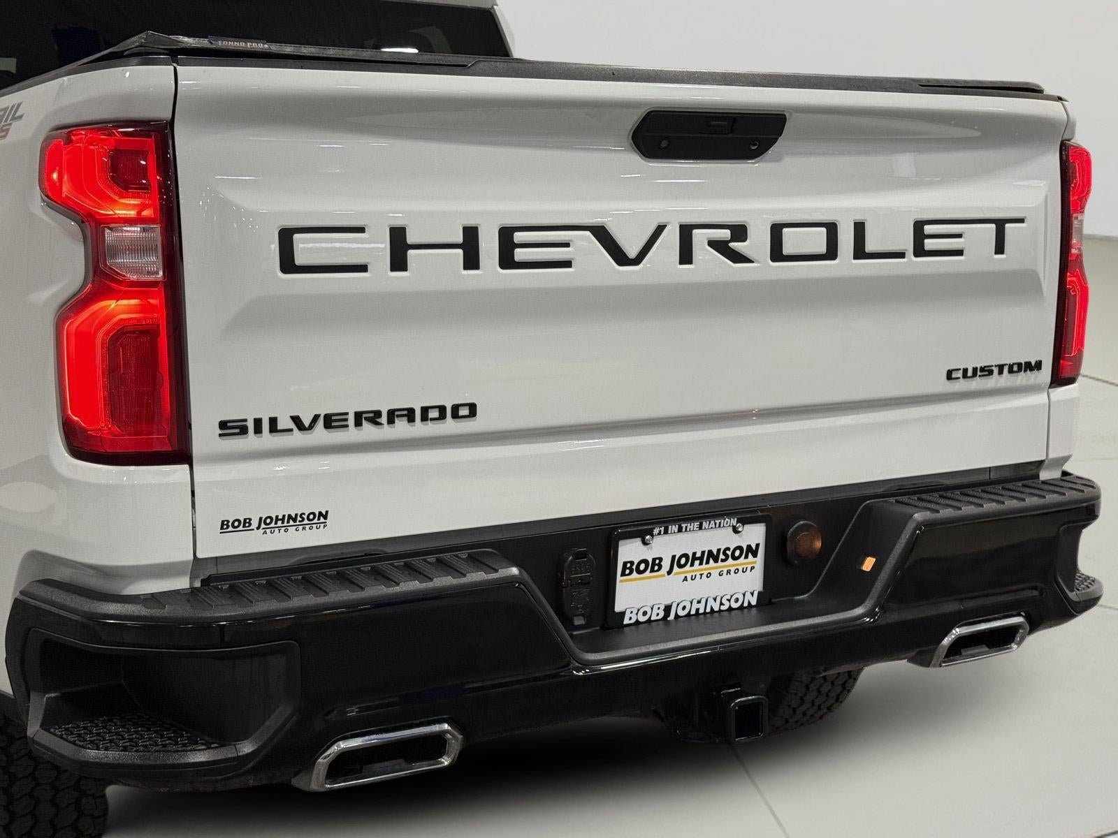 2021 Chevrolet Silverado 1500 4WD Crew Cab Short Bed Custom Trail Boss