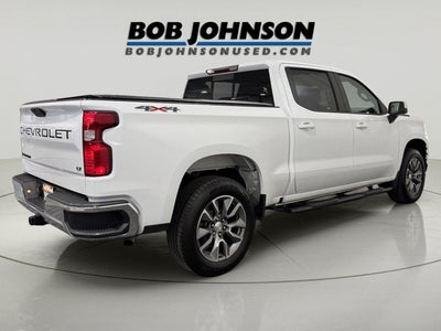 2021 Chevrolet Silverado 1500 4WD Crew Cab Short Bed LT