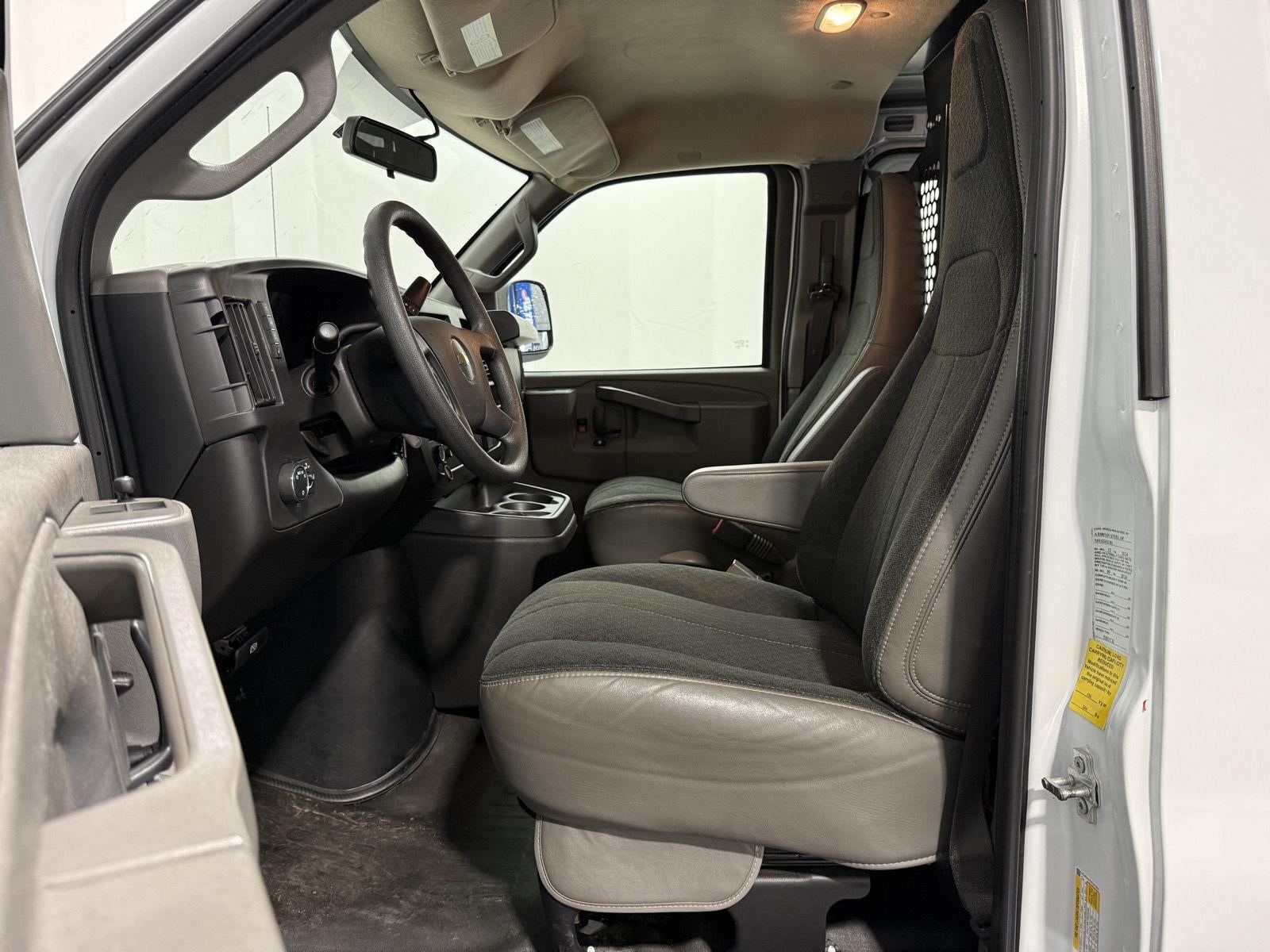 2024 Chevrolet Express Cargo RWD 2500 Regular Wheelbase WT