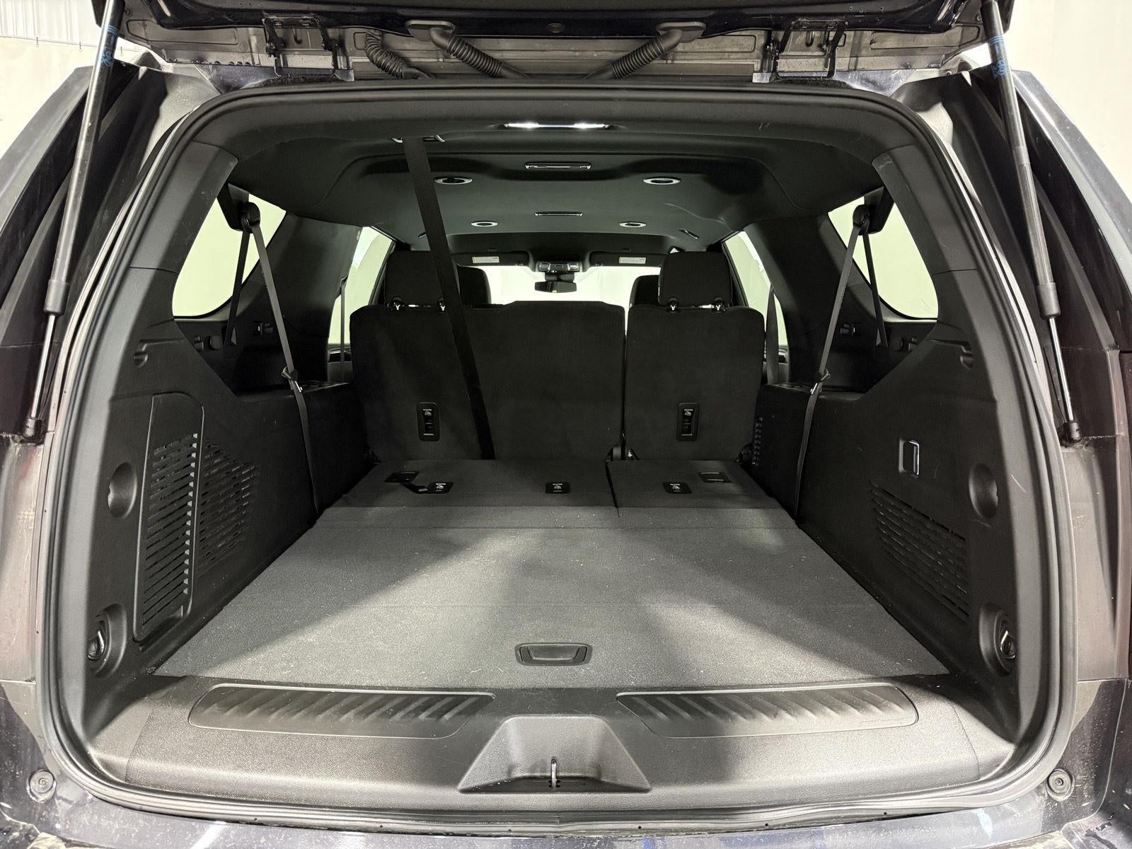 2024 GMC Yukon XL SLE