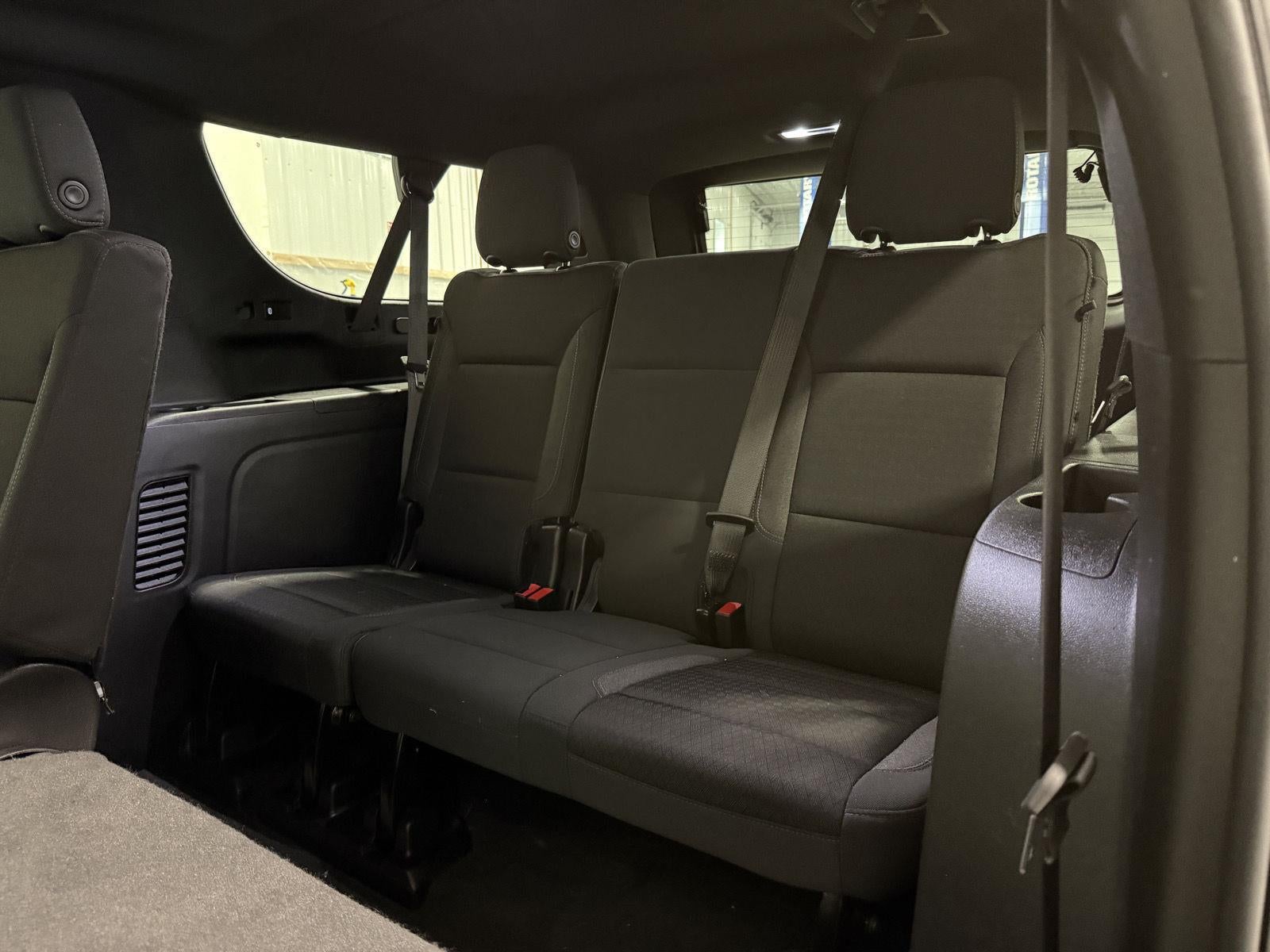 2024 GMC Yukon XL SLE