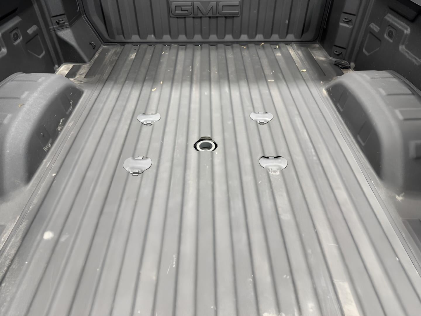 2025 GMC Sierra 2500HD 4WD Crew Cab Standard Bed AT4