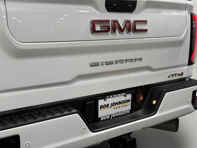 2025 GMC Sierra 2500HD 4WD Crew Cab Standard Bed AT4