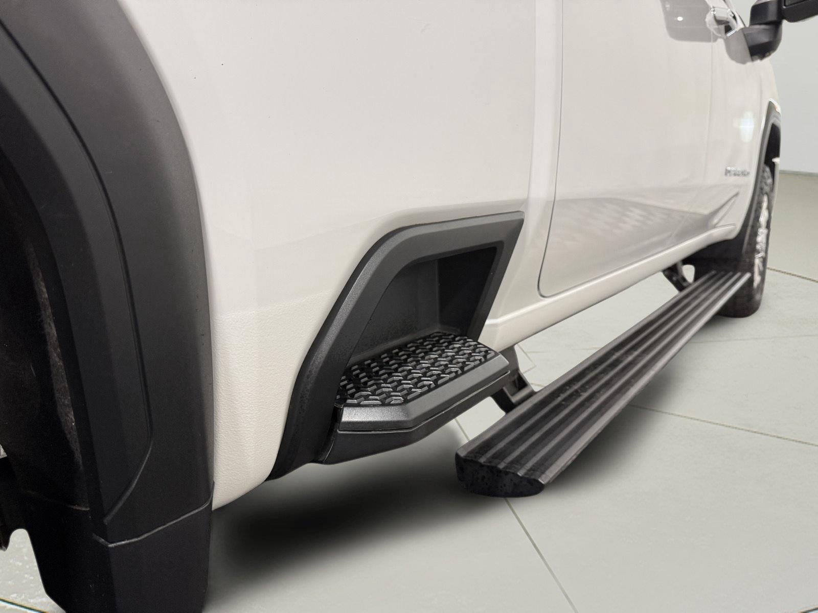 2022 GMC Sierra 2500HD 4WD Crew Cab Standard Bed Denali