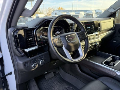 2025 GMC Sierra 2500HD Crew Cab, Standard Bed, SLT, 4WD