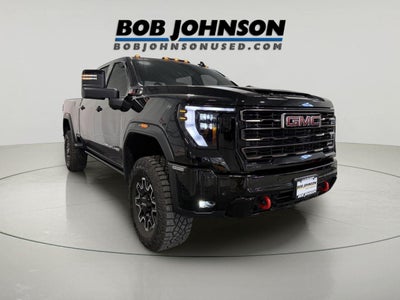 2025 GMC Sierra 2500HD Crew Cab, Standard Bed, AT4X, 4WD